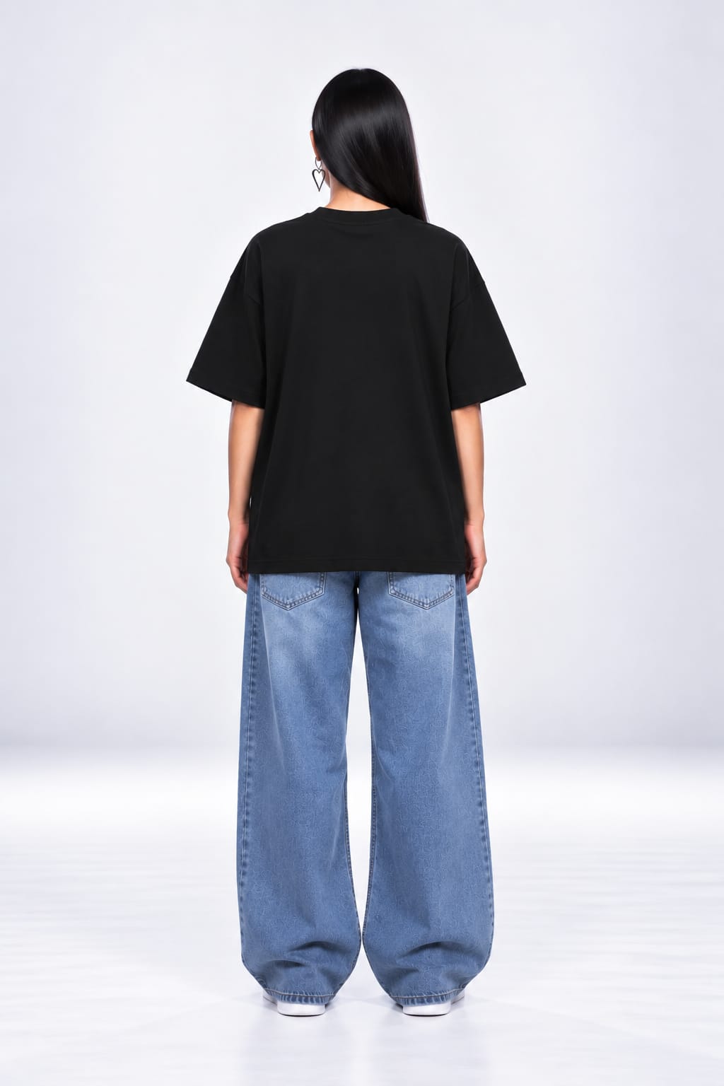 Umeed Per Duniya Qaim Hay Urdu Graphic Oversized Unisex Black T-Shirt